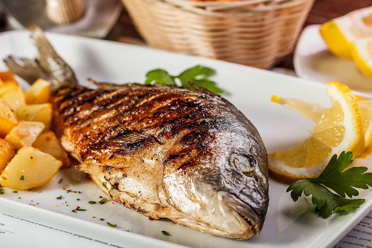 Welche Fische isst man in Mordoğan in welcher Jahreszeit?